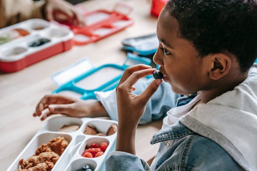 children eating healthy meals